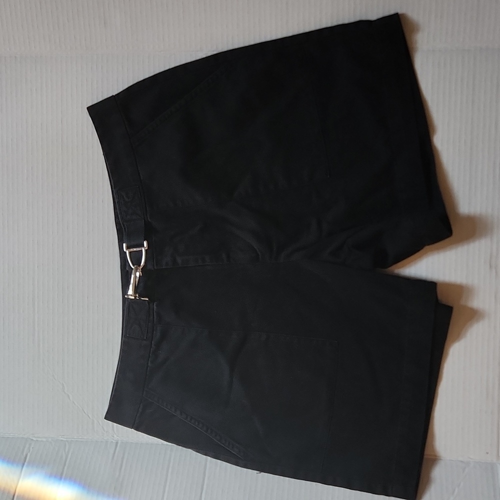 Chaps Short Womens Size 8 black silver clasp buckle long pockets Cotton